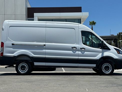 New 2026 Ford Transit 350 148 Medium Roof w/ Load Area Protection Package RWD image 2