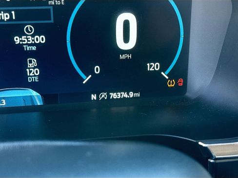 Used 2021 Ford F150 Lariat image 14