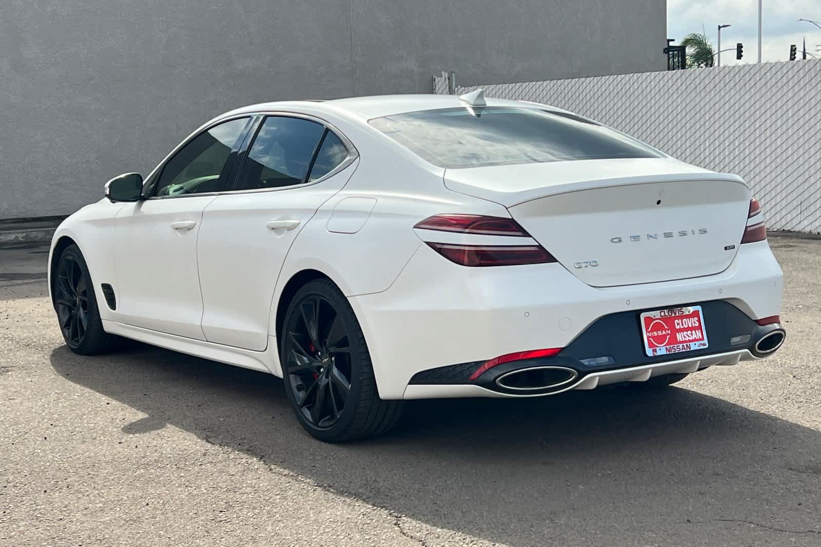 Used 2023 Genesis G70 3.3T w/ Sport Prestige Package RWD image 6