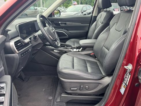 Used 2023 Kia Telluride EX w/ EX Captain's Chair Package AWD/4WD image 26
