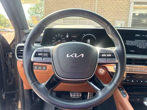 Used 2024 Kia Telluride SX Prestige X-Pro AWD/4WD image 14