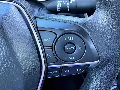 Used 2023 Toyota Camry LE image 21