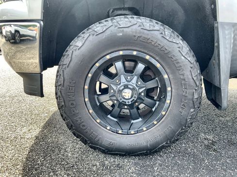 Used 2014 Chevrolet Silverado 1500 LTZ AWD/4WD image 18