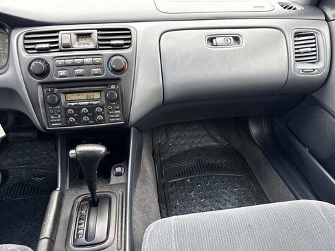 Used 2000 Honda Accord LX image 15