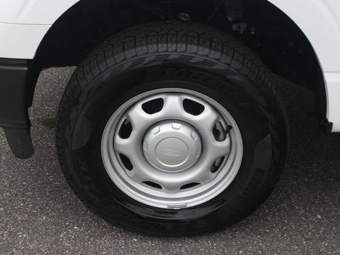 Used 2024 Ford F150 XL w/ Tow/Haul Package image 34