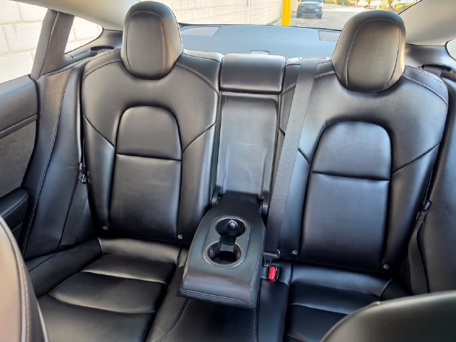 Used 2022 Tesla Model 3 Long Range AWD/4WD image 39