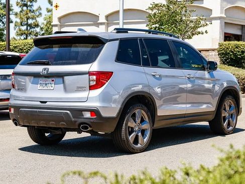 Used 2021 Honda Passport Touring image 5