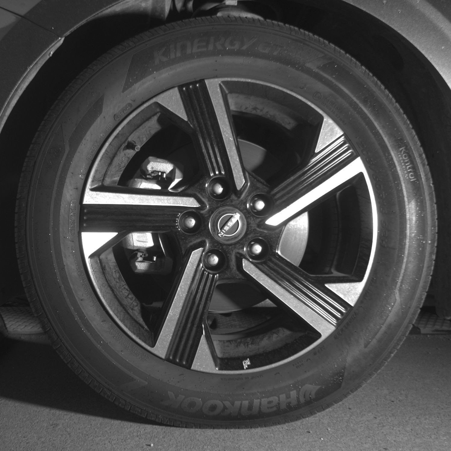 Used 2025 Nissan Sentra SV FWD image 13