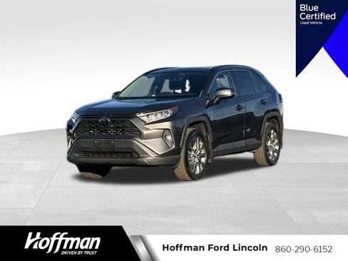 Used 2019 Toyota RAV4 XLE Premium w/ All Weather Liner Package AWD/4WD image 3