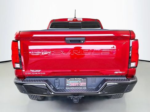 Used 2024 Chevrolet Colorado ZR2 w/ ZR2 Convenience Package III AWD/4WD image 6