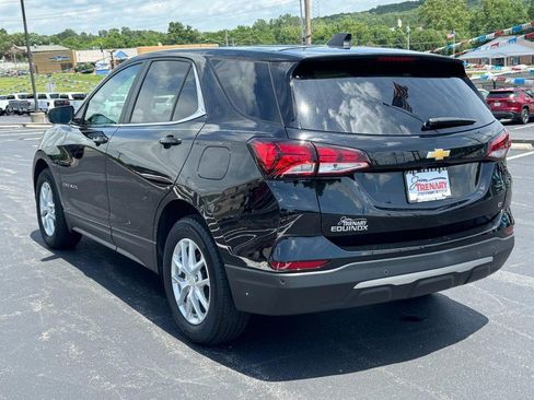 Used 2024 Chevrolet Equinox LT w/ LPO, Floor Liner Package FWD image 6