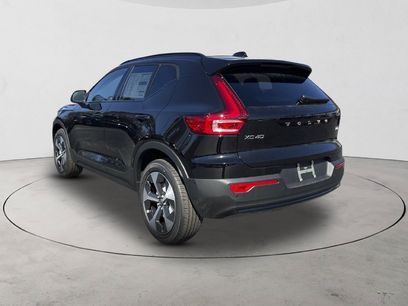 New 2026 Volvo XC40 B5 Plus w/ Protection Package Premier