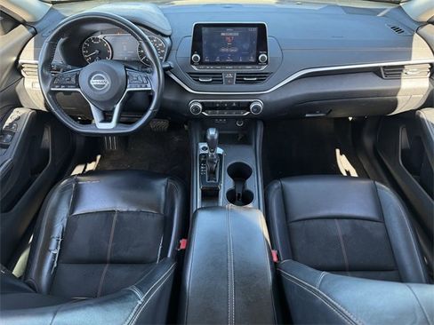 Used 2020 Nissan Altima 2.5 SR image 10