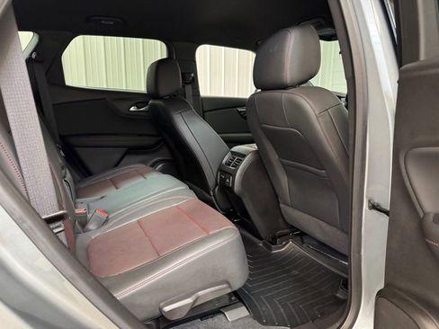 Used 2024 Chevrolet Blazer RS w/ Driver Confidence II Package image 27