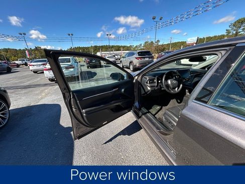 Used 2024 Toyota Camry XSE image 27