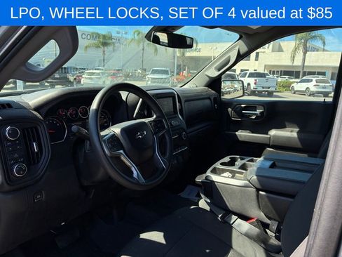 Used 2022 Chevrolet Silverado 1500 Custom Trail Boss w/ Safety Confidence Package image 10