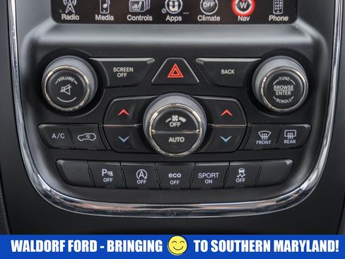 Used 2016 Dodge Durango Limited w/ Nav & Power Liftgate Group image 25