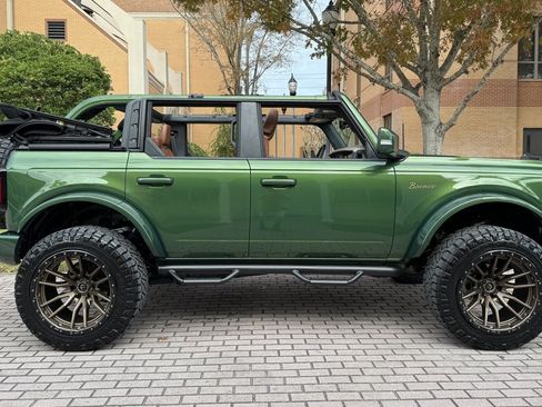 Used 2023 Ford Bronco Wildtrak AWD/4WD image 17