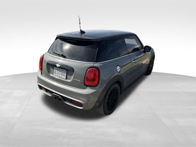 Used 2018 MINI Cooper S FWD image 3