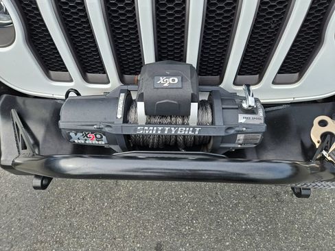 Used 2021 Jeep Wrangler Rubicon AWD/4WD image 9