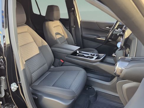 Certified 2026 Chevrolet Equinox LT w/ LPO, Floor Liner Package FWD image 15
