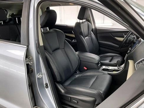 Used 2021 Subaru Ascent Limited image 7