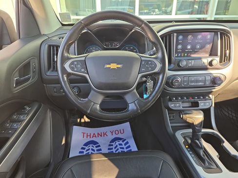 Used 2020 Chevrolet Colorado ZR2 w/ ZR2 Midnight Special Edition AWD/4WD image 19