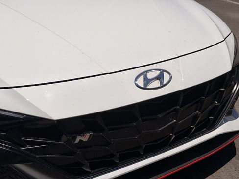 Used 2022 Hyundai Elantra N FWD image 4