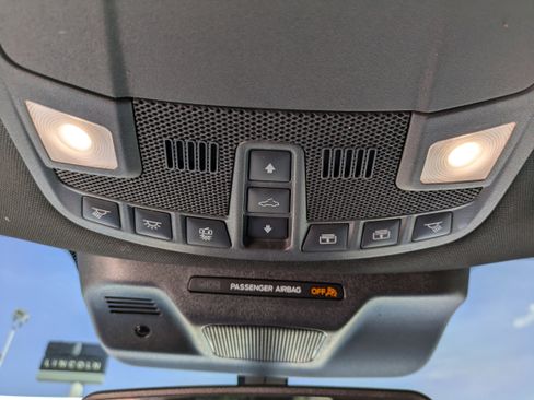 Used 2022 Ford Expedition Max Limited RWD image 23