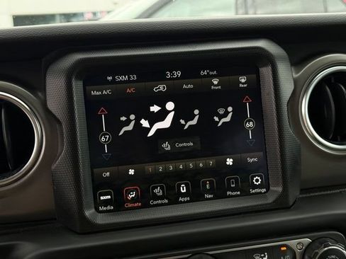 Used 2023 Jeep Wrangler Unlimited Rubicon 4xe w/ Cold Weather Group AWD/4WD image 27