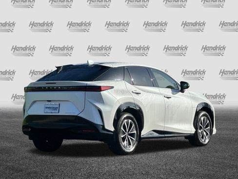 Used 2025 Lexus RZ 300e image 5