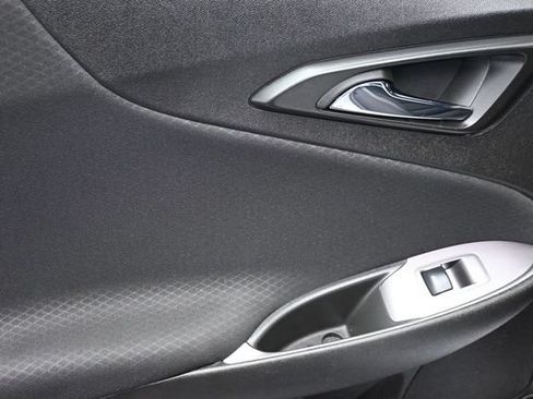 Used 2025 Chevrolet Malibu LT FWD image 11