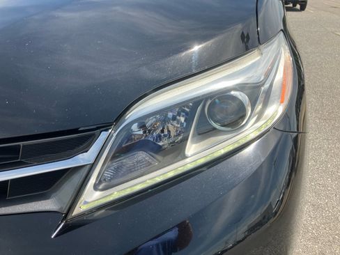 Used 2020 Toyota Sienna Limited Premium AWD/4WD image 30
