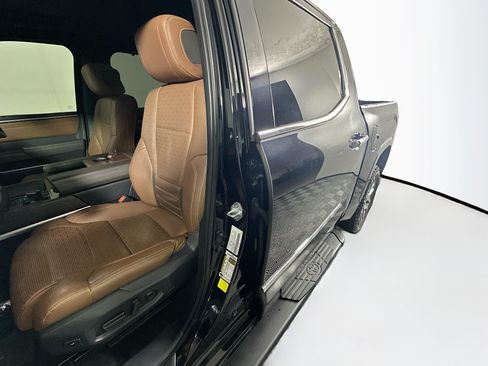 Used 2022 Toyota Tundra 1794 Edition AWD/4WD image 12