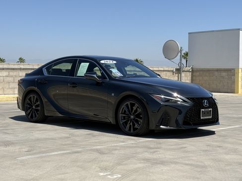 Used 2024 Lexus IS 350 F Sport RWD image 2