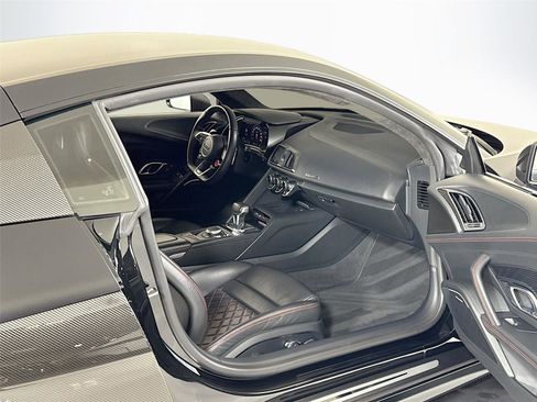 Used 2017 Audi R8 V10 plus image 26