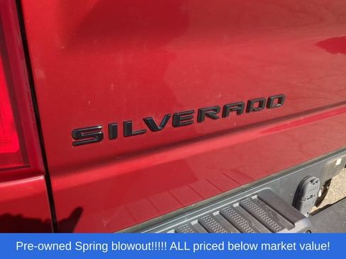 Used 2022 Chevrolet Silverado 1500 Custom Trail Boss AWD/4WD image 12