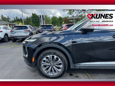 Used 2024 Buick Envision Preferred AWD/4WD image 15