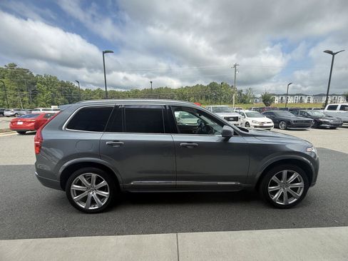 Used 2018 Volvo XC90 T6 Inscription w/ Convenience Package AWD/4WD image 7
