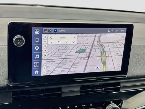 Used 2024 Honda Prologue EX image 9