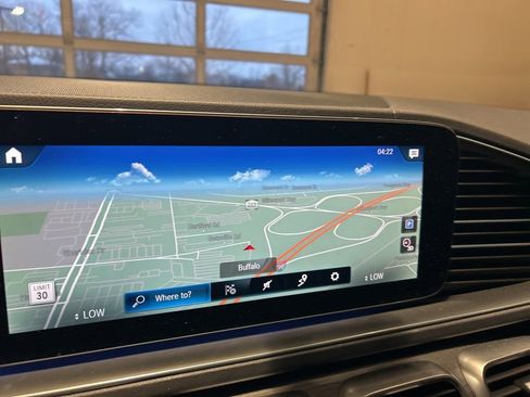 Used 2022 Mercedes-Benz GLS 450 4MATIC image 8