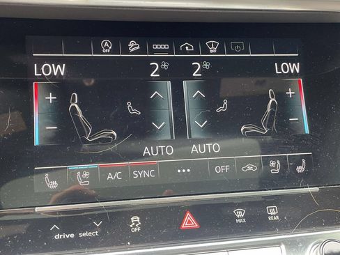 Used 2022 Audi A6 3.0T allroad Prestige AWD/4WD image 26