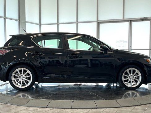 Used 2011 Lexus CT 200h Premium w/ Leather Pkg image 8