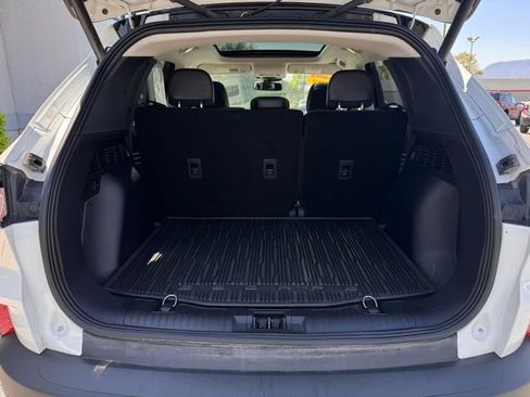 Used 2022 Ford Escape Titanium w/ Titanium Elite Package image 6