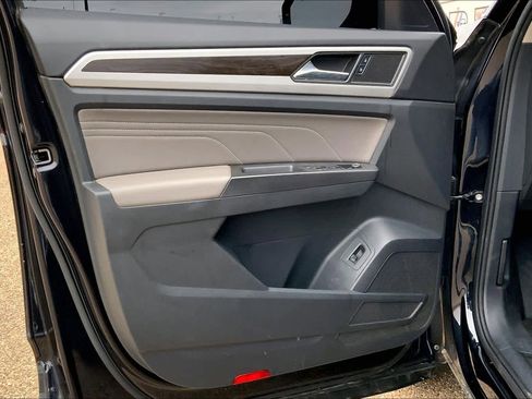 Used 2023 Volkswagen Atlas SE FWD image 22