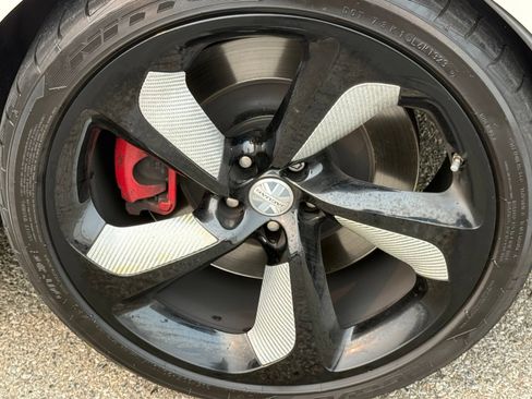 Used 2016 Jaguar F-TYPE R AWD/4WD image 41