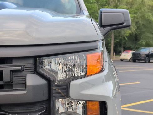Used 2025 Chevrolet Silverado 1500 Custom Trail Boss AWD/4WD image 12