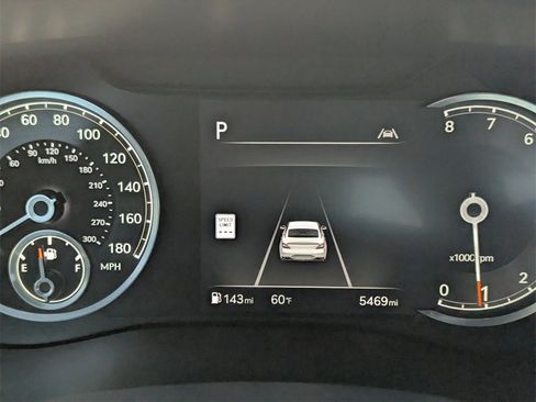 Used 2025 Genesis G70 2.5T w/ Sport Prestige Package image 22