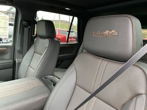 New 2025 Chevrolet Tahoe High Country w/ Sun And Tow Package image 12