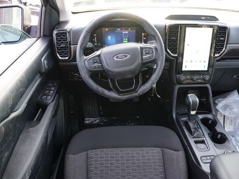 New 2025 Ford Ranger XLT w/ FX4 Off-Road Package image 12